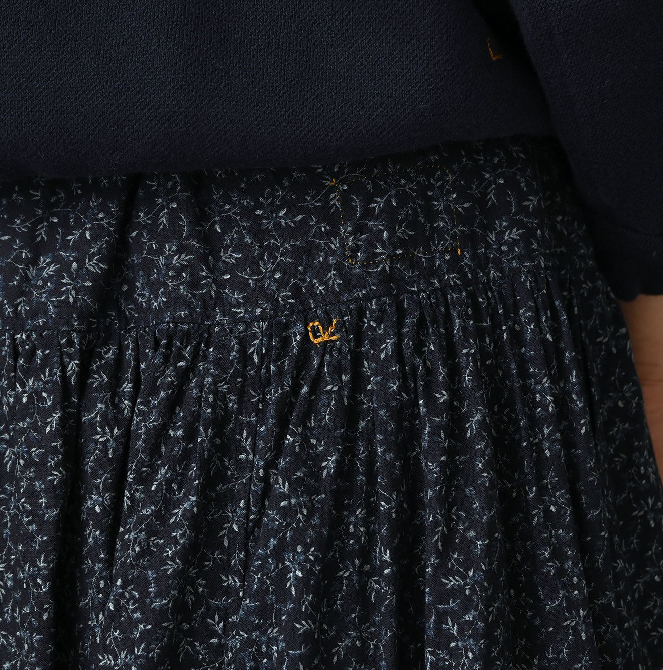 Indigo Ivy Flower Print Easy Gather Skirt Detail