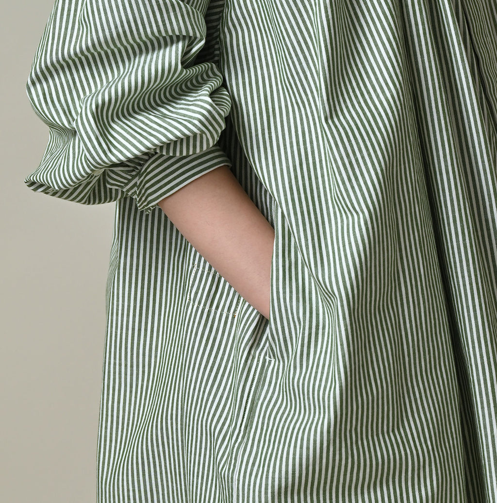 Supima OX Coupé Smock Detail