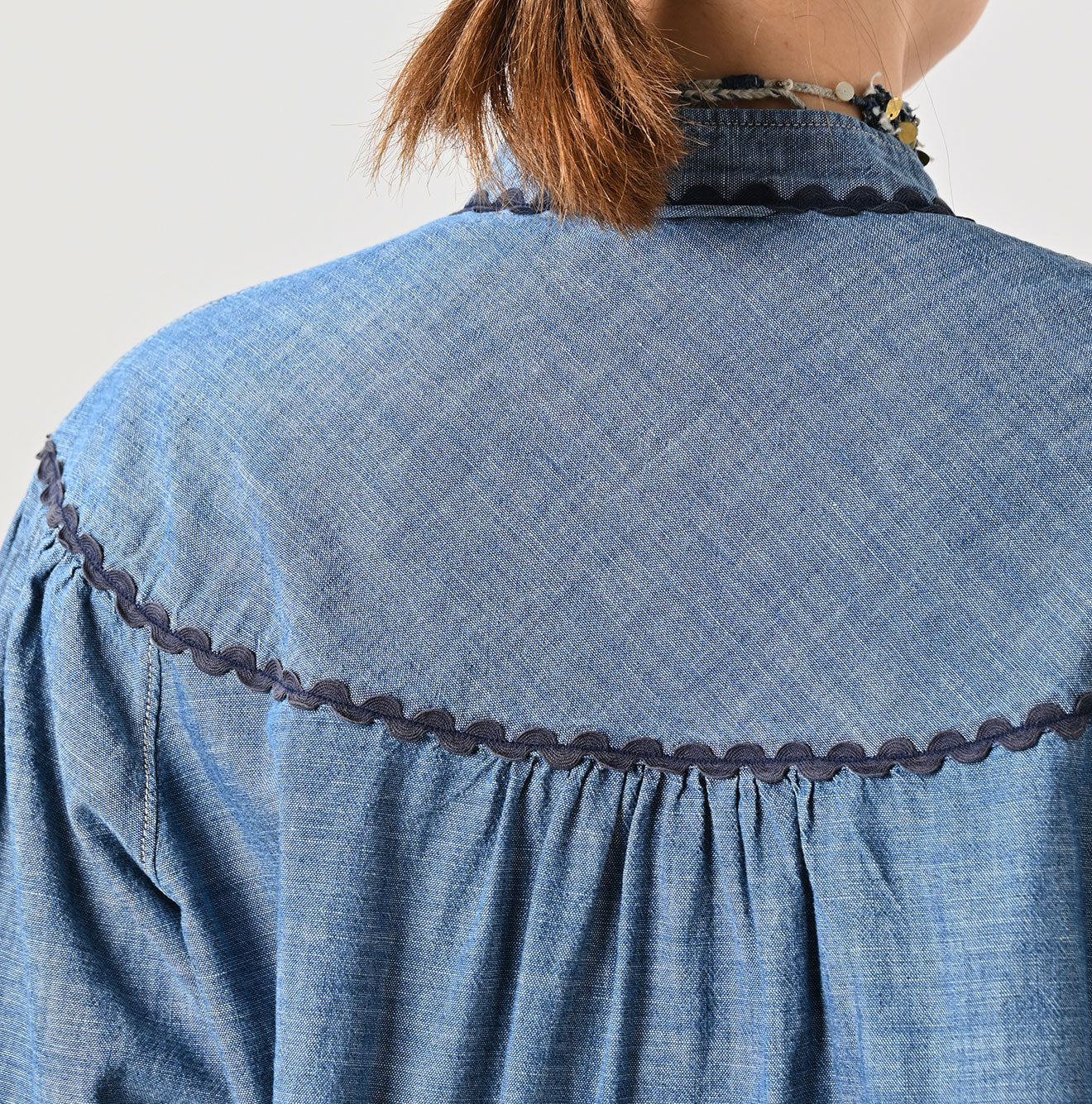 Ruri Dungaree Tambourine Shirt Zyu Detail