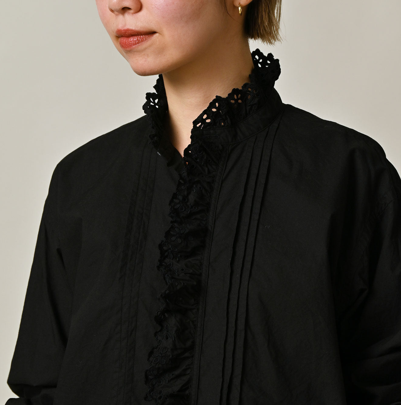 Supima Batiste Cutwork Blouse Detail