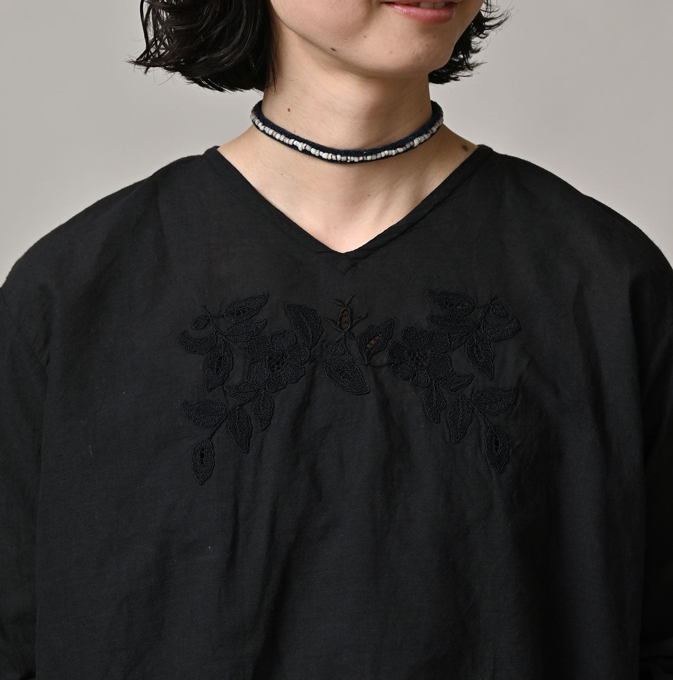 Indian Khadi Peplum Cutwork Embroidered M Shirt Detail