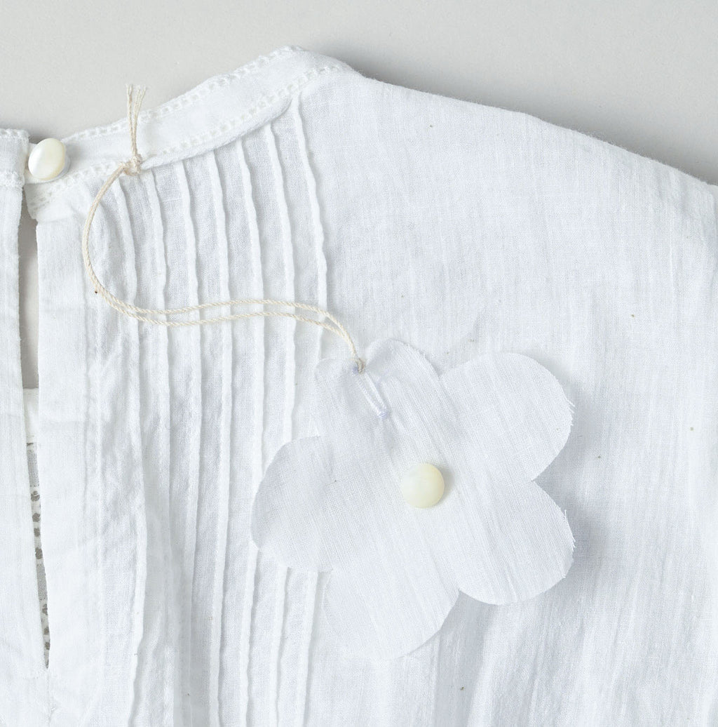 Indian Khadi Cutwork de T-shirt Detail