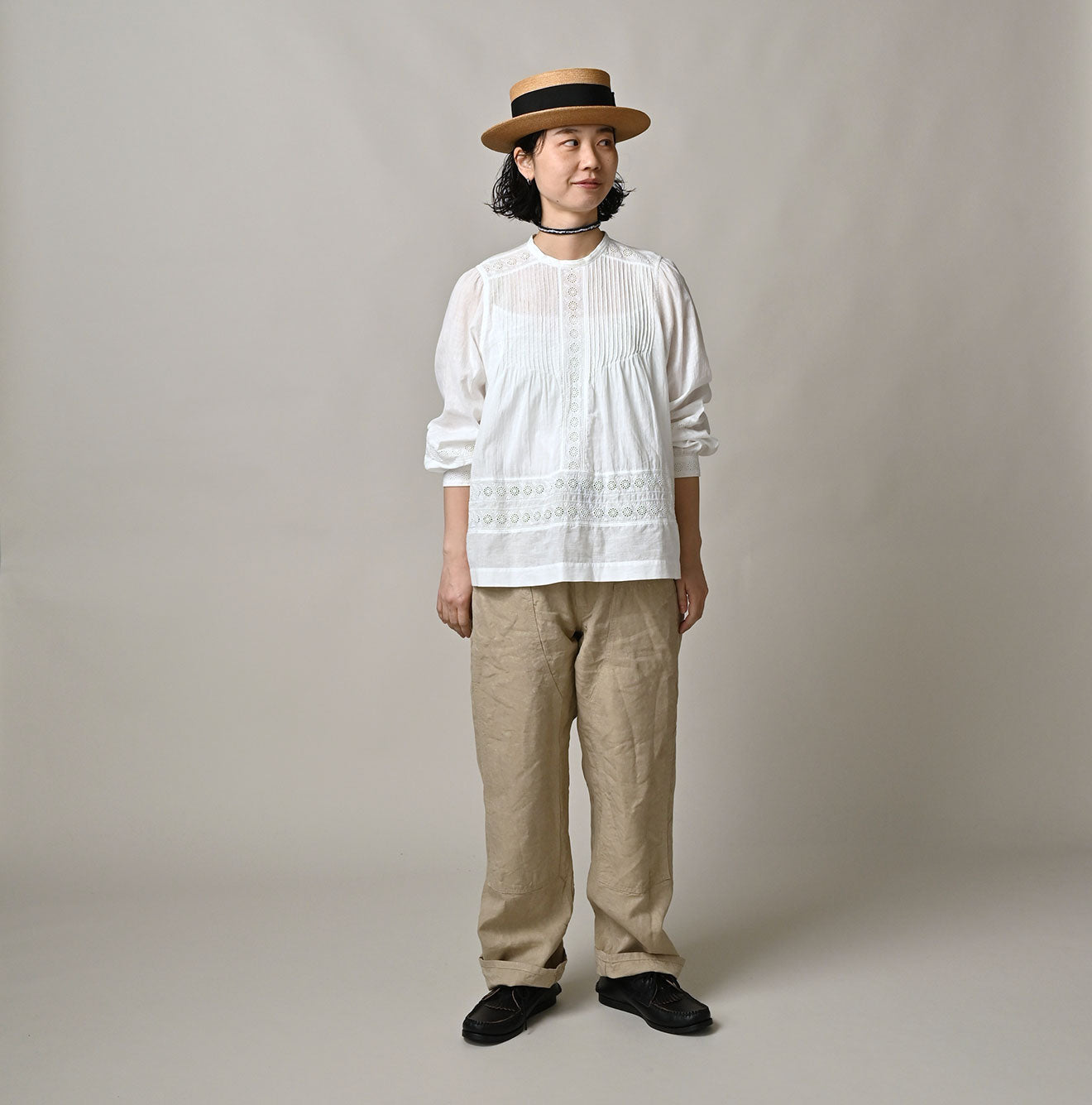 Indian Khadi Cutwork de T-shirt Female Model