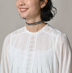 Indian Khadi Cutwork de T-shirt Detail