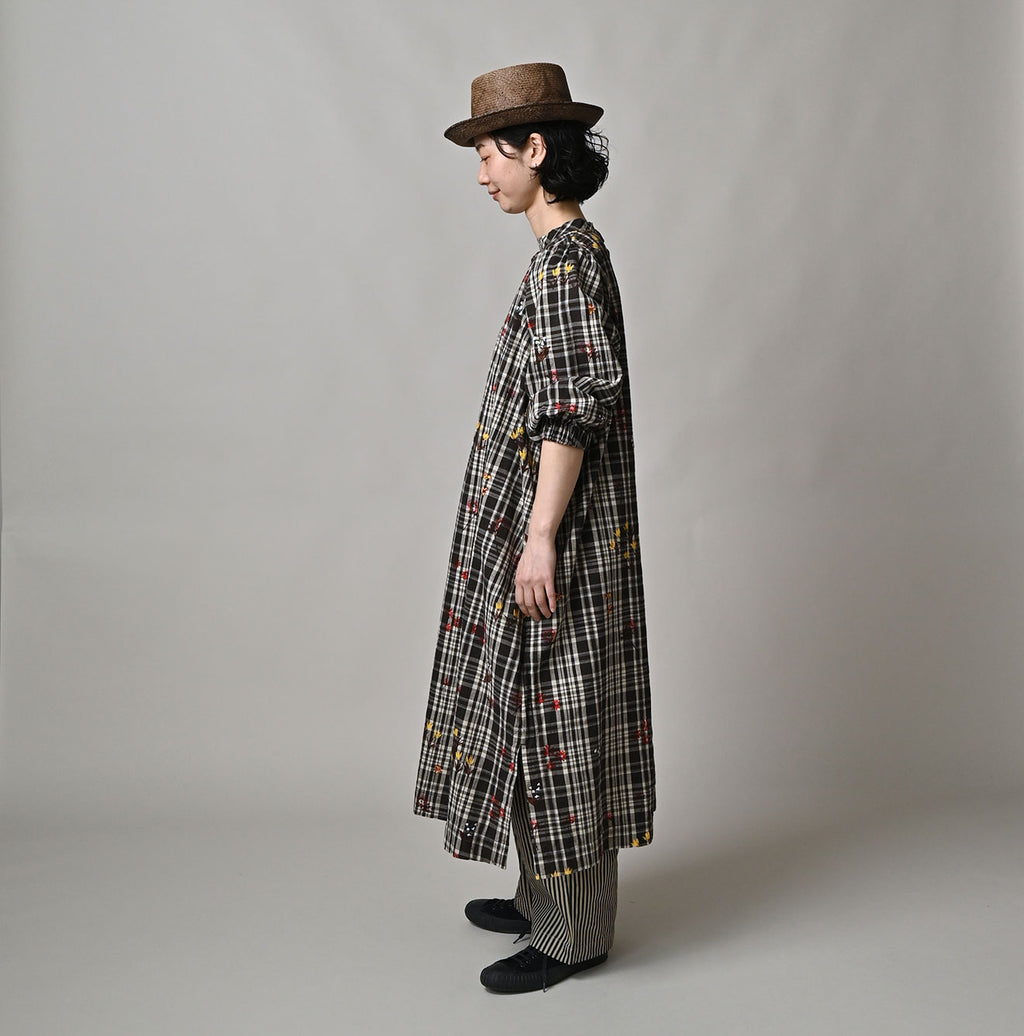 Indian Khadi OX SAIJIKI Poyon Puff Dress Female Model