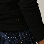 Totan Tereko Henley Detail