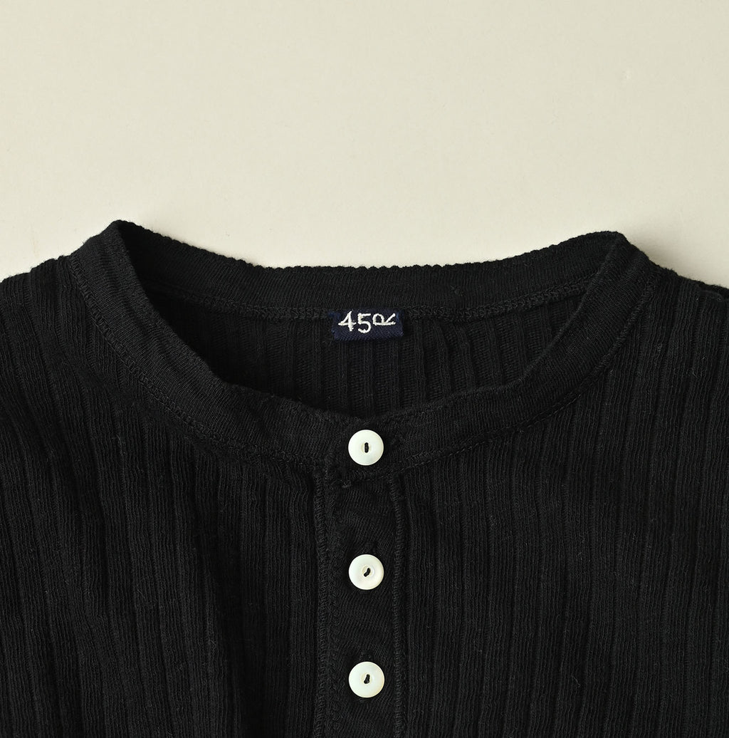 Totan Tereko Henley Detail