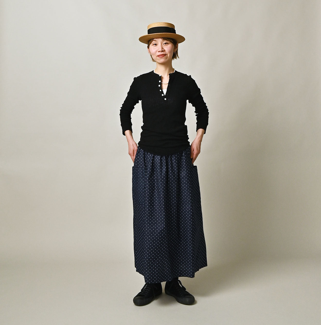 Totan Tereko Henley Female Model