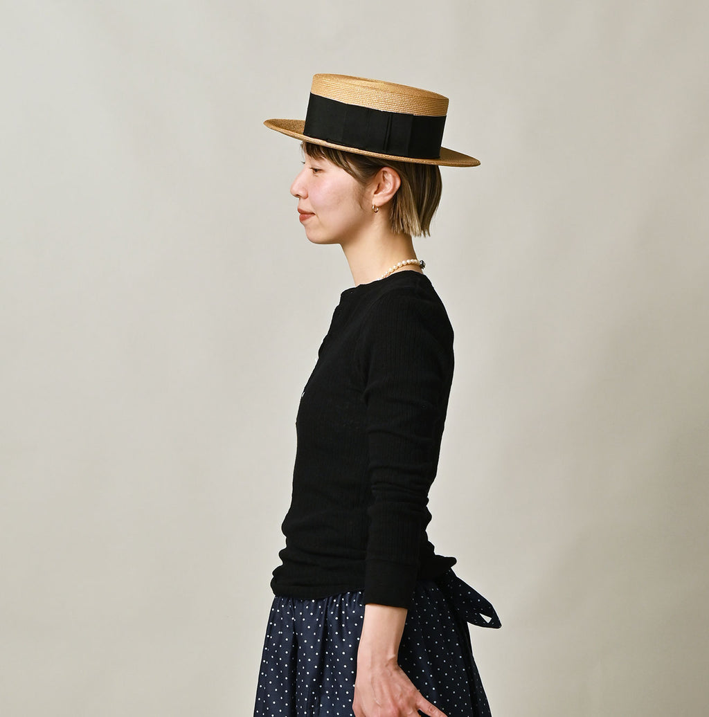 Totan Tereko Henley Female Model