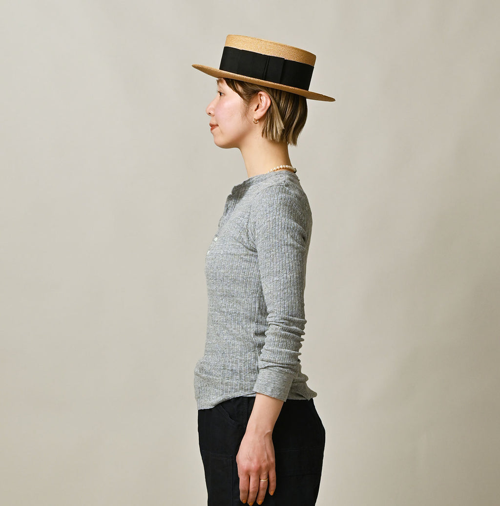 Top Totan Tereko Henley Female Model