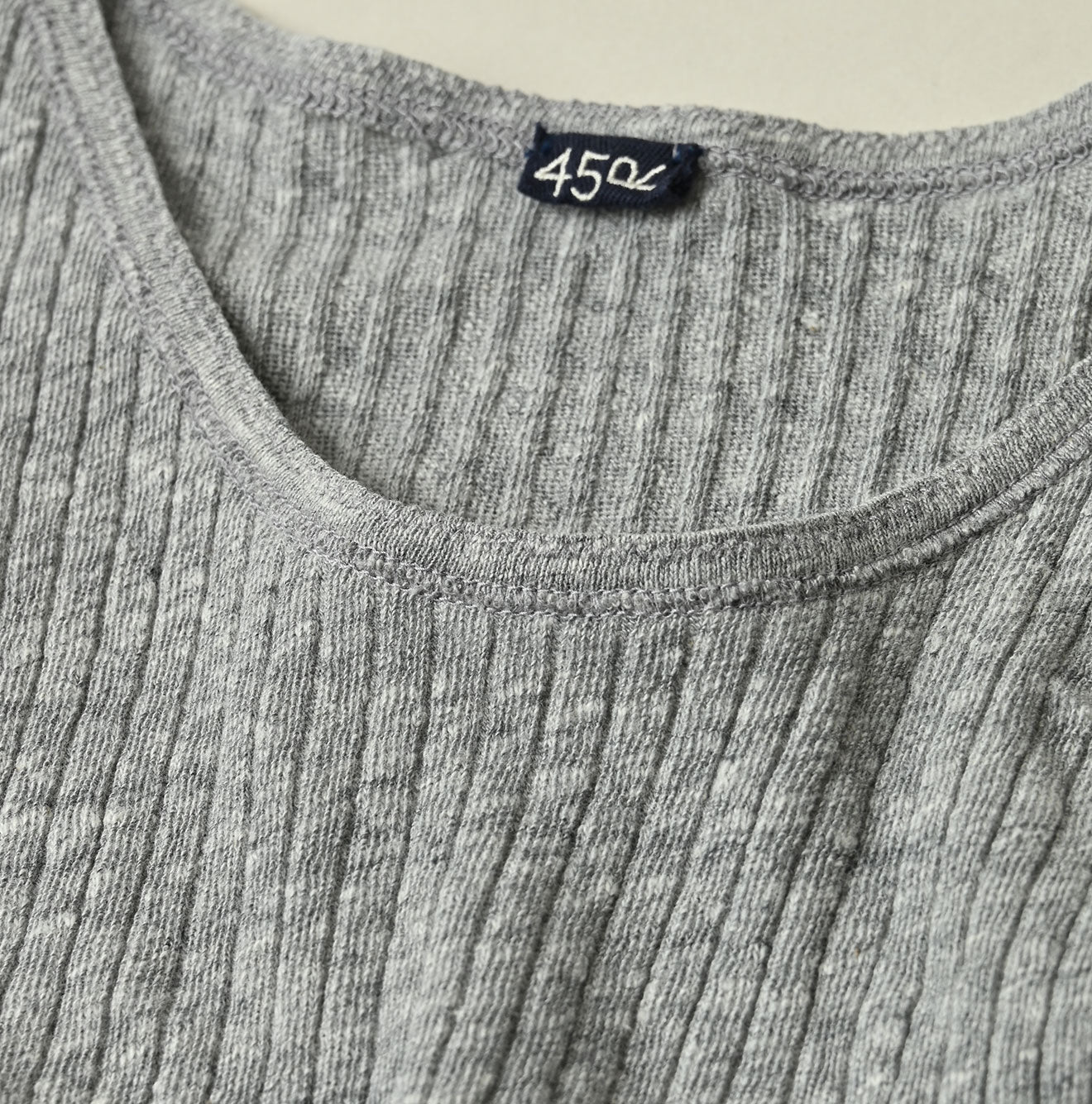 Top Totan Tereko Camisole Detail