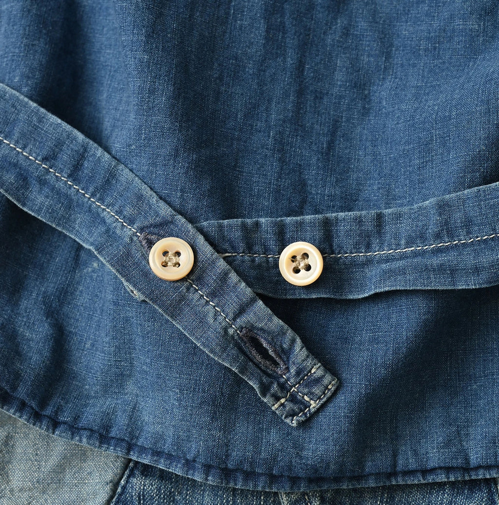 Mugihiko Frill Work Vest Zyu Detail