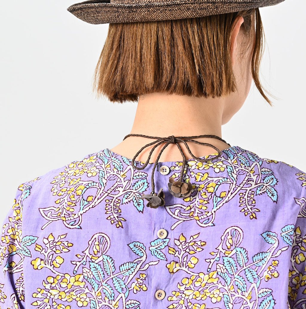Seasonal Terms Block Print Blouse Detail