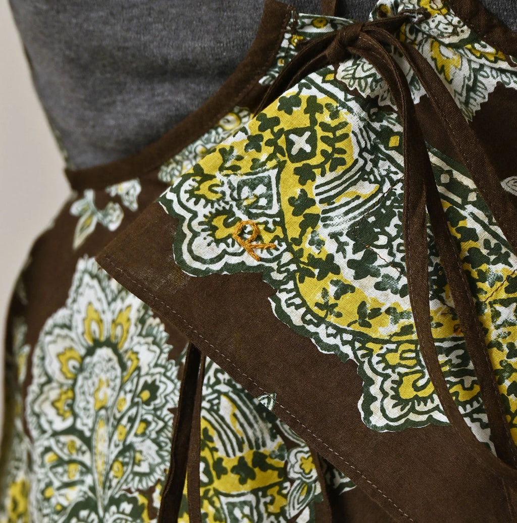 Bandana Paisley Print Tank Top Bra Detail