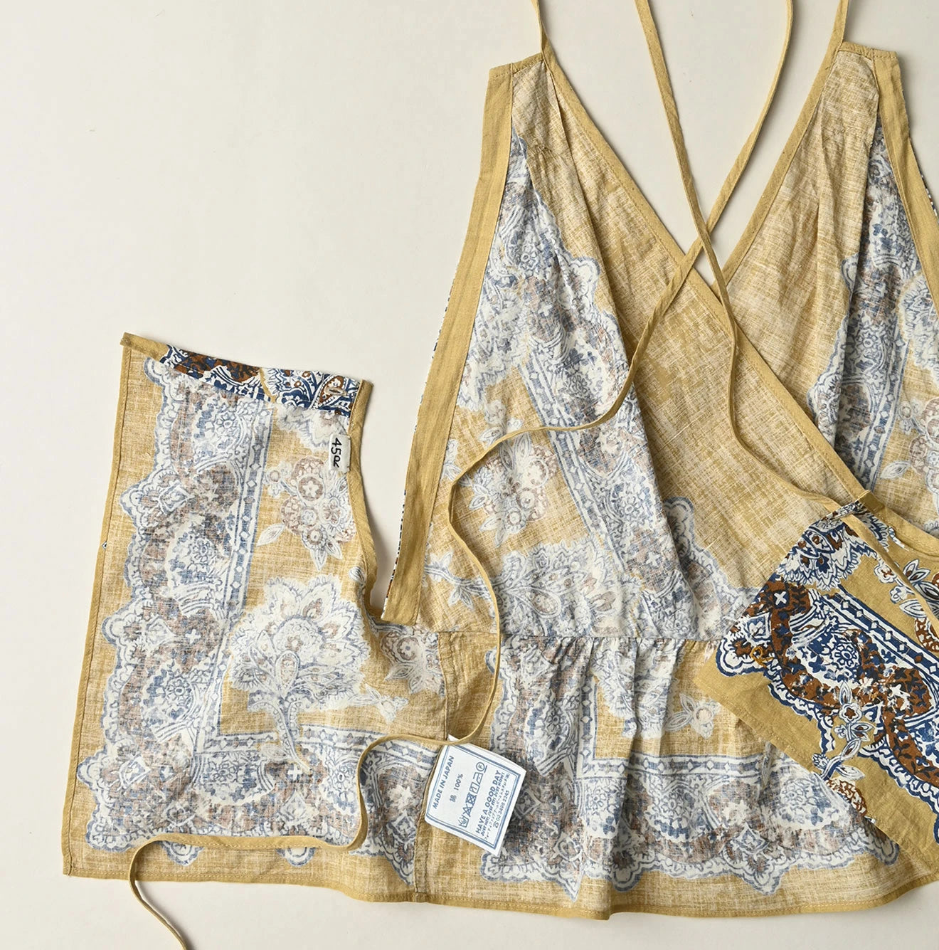 Bandana Paisley Print Tank Top Bra Detail