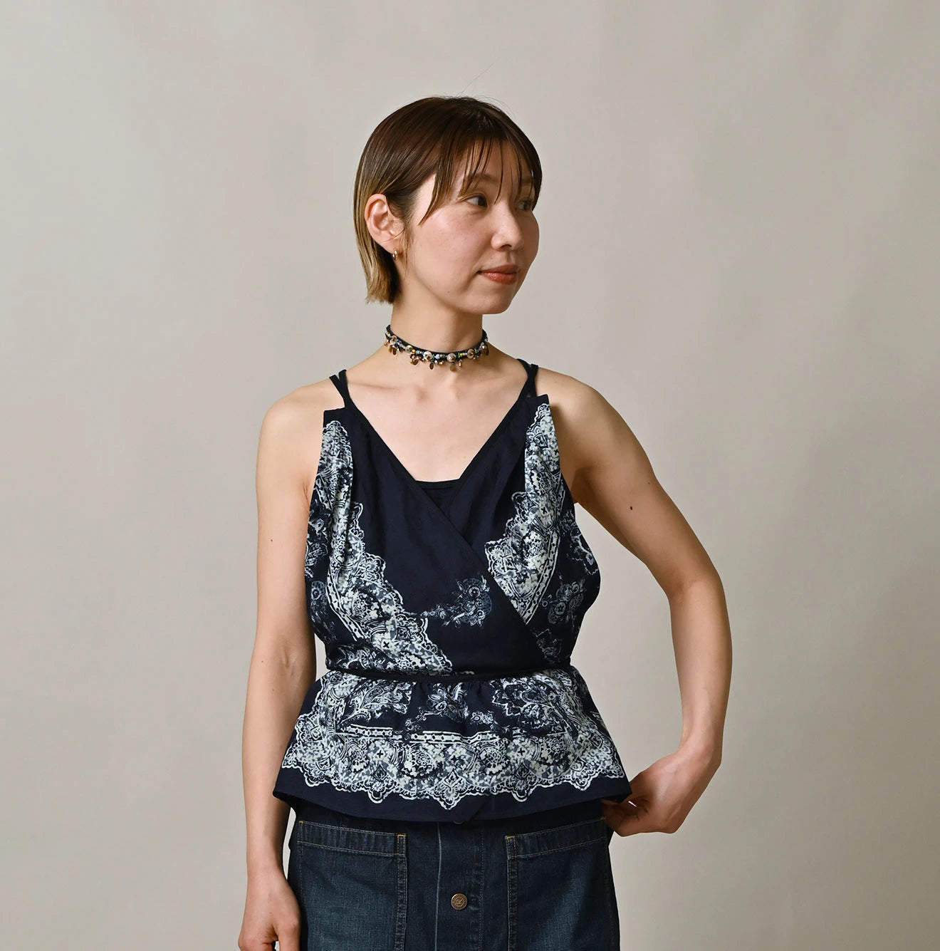 Indigo Bandana Paisley Print Tunktop Bra Female Model