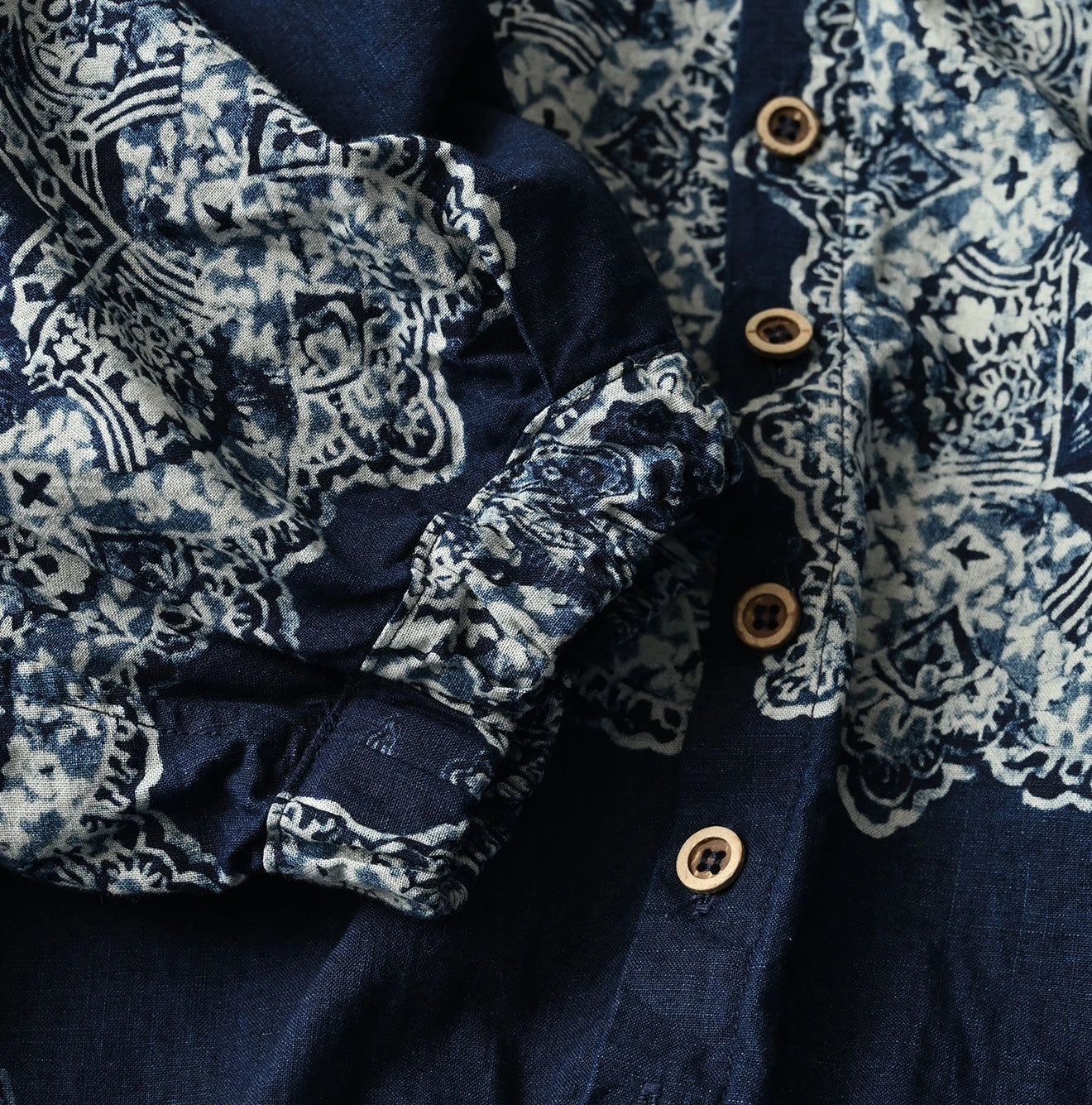 Indigo Bandana Paisley Print Puff Blouse Detail