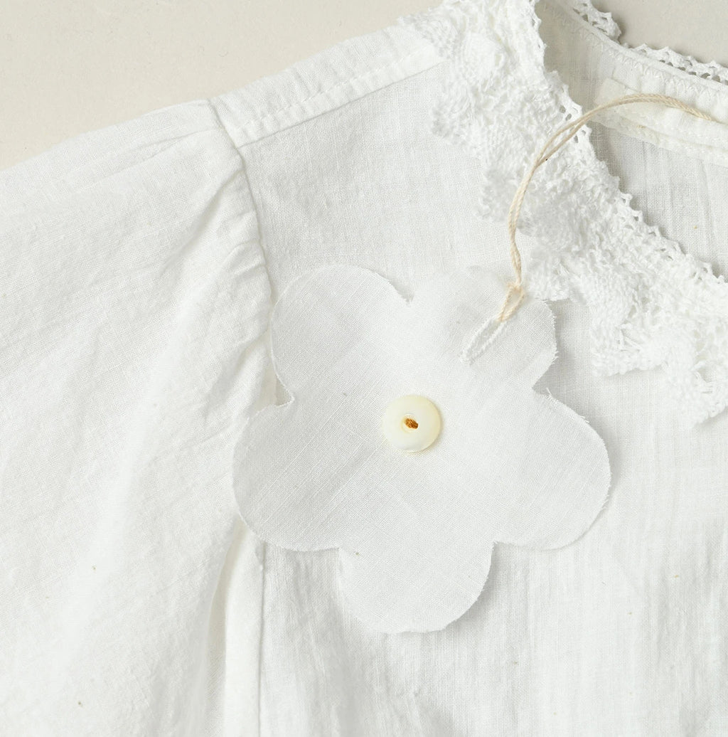 Indian Khadi Pin Tuck Lace Blouse Detail