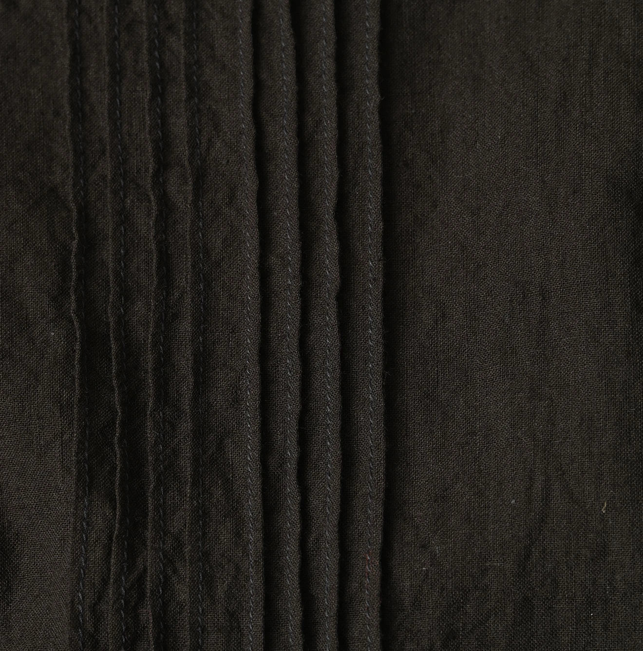 Indian Khadi Pin Tuck Lace Blouse Detail