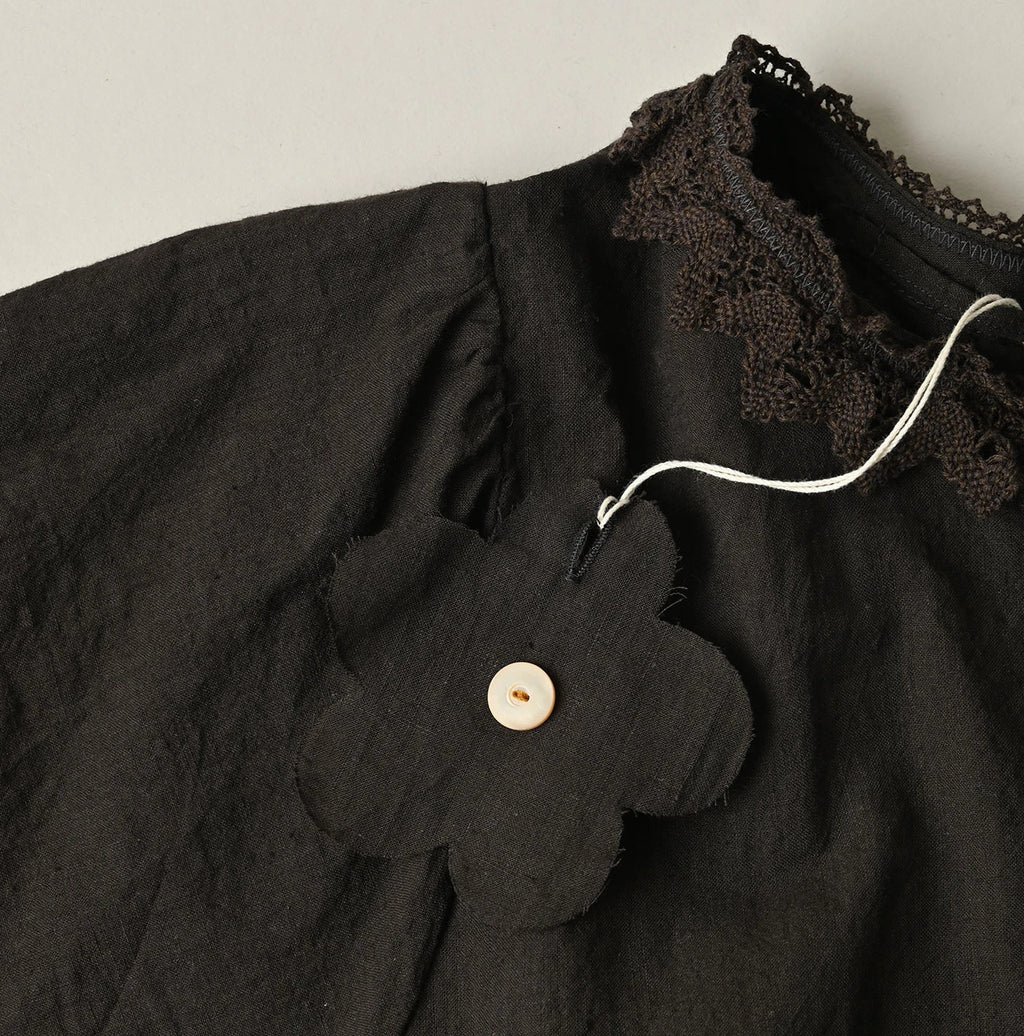 Indian Khadi Pin Tuck Lace Blouse Detail