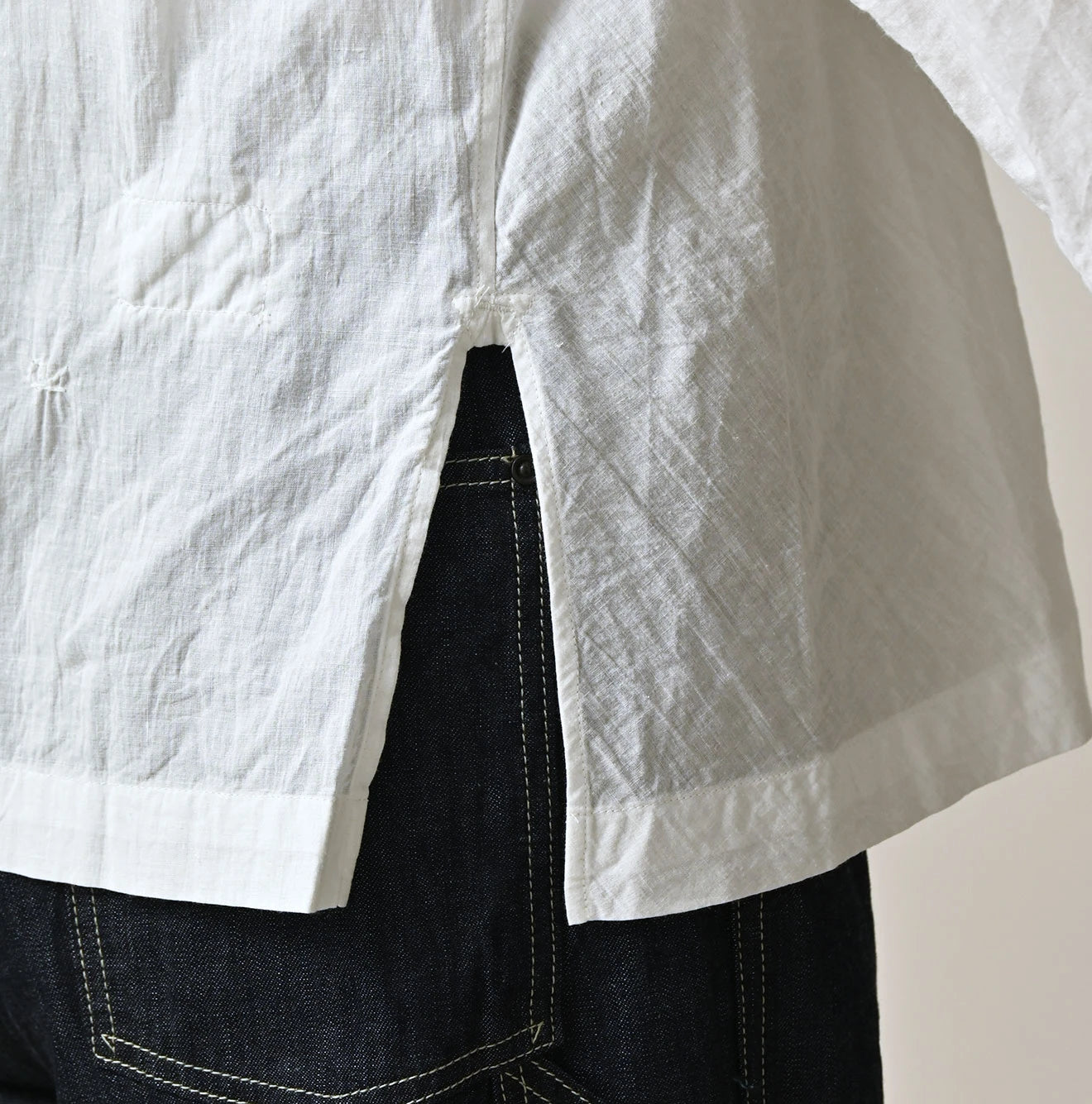 Indian Khadi Lace Cache-Coeur Detail
