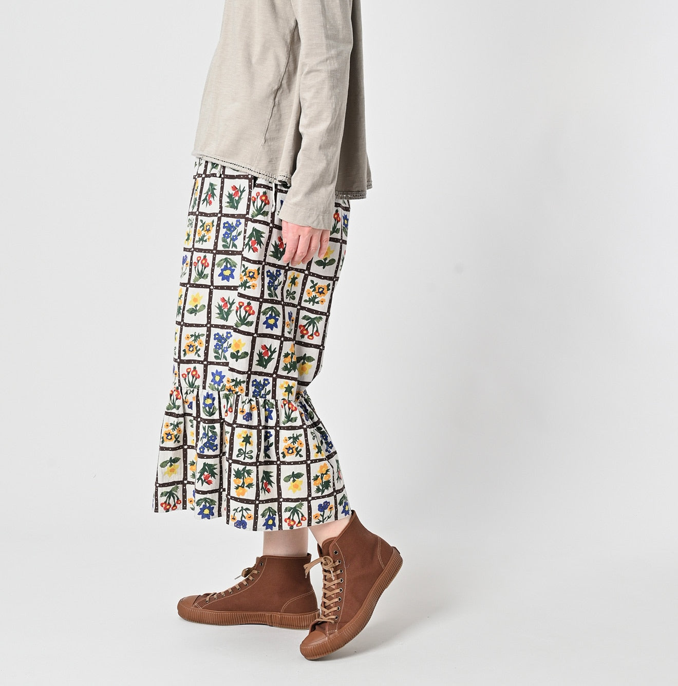 Khadi Fleur Chambre Print Rapper Pants Female