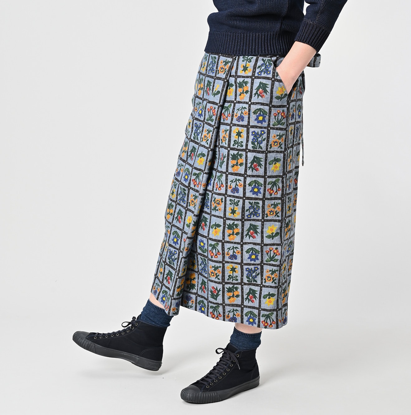 Dungaree Khadi Fleur Chambre Print Wrapped Skirt Female Model