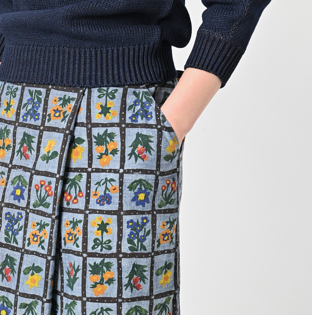 Dungaree Khadi Fleur Chambre Print Wrapped Skirt Detail