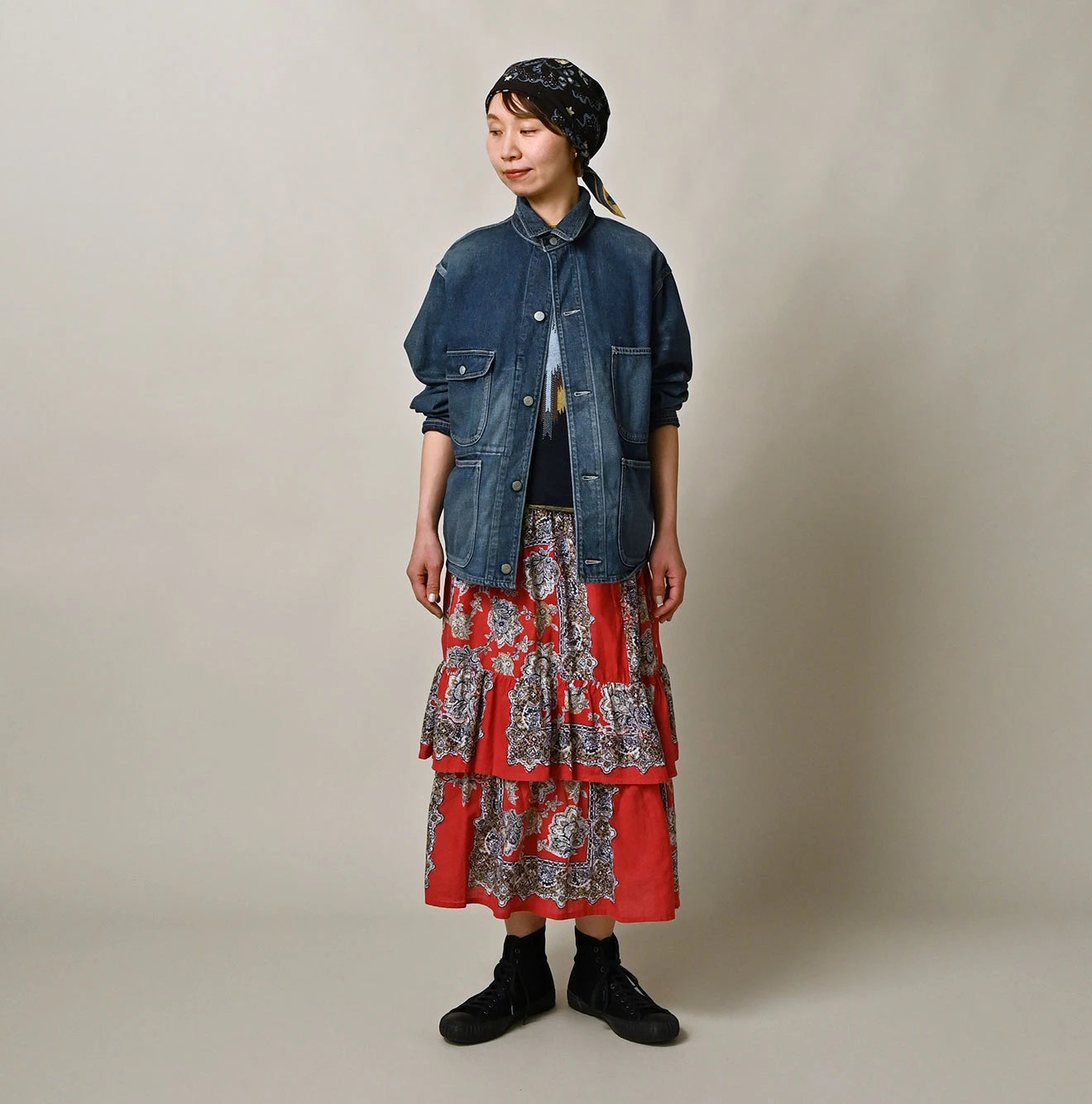 Bandana Paisley Print Tiered Frill Petit Skirt Female Model