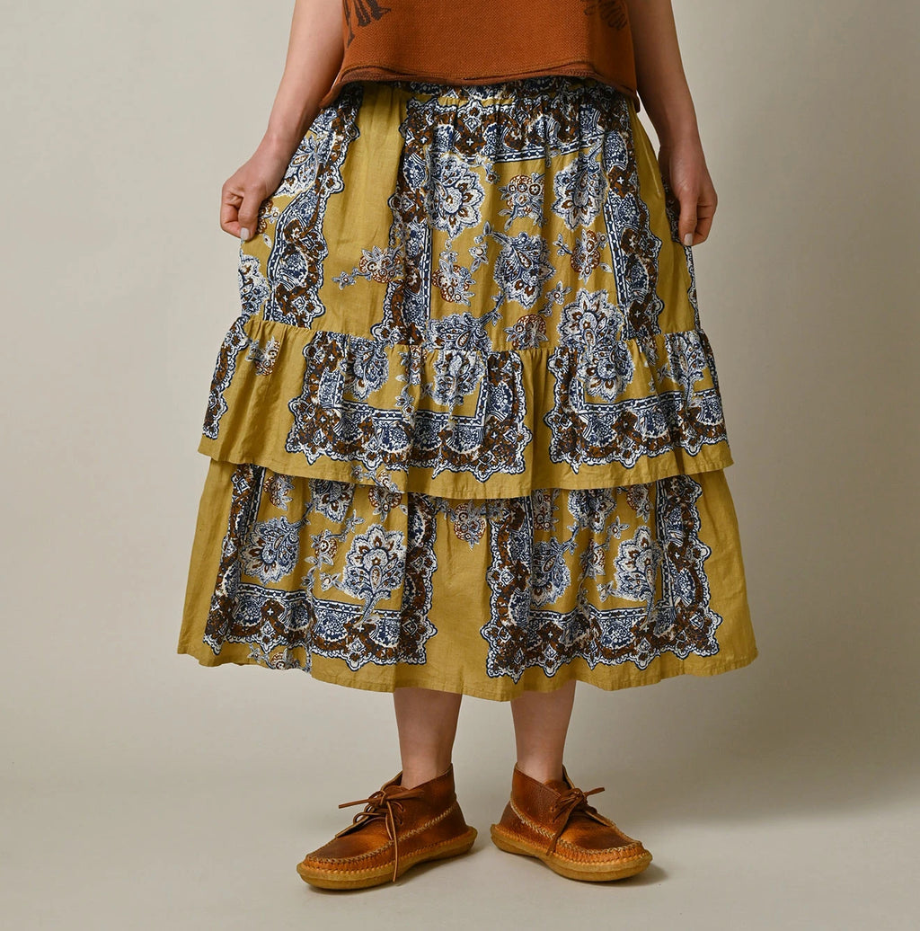 Bandana Paisley Print Tiered Frill Petit Skirt Female Model