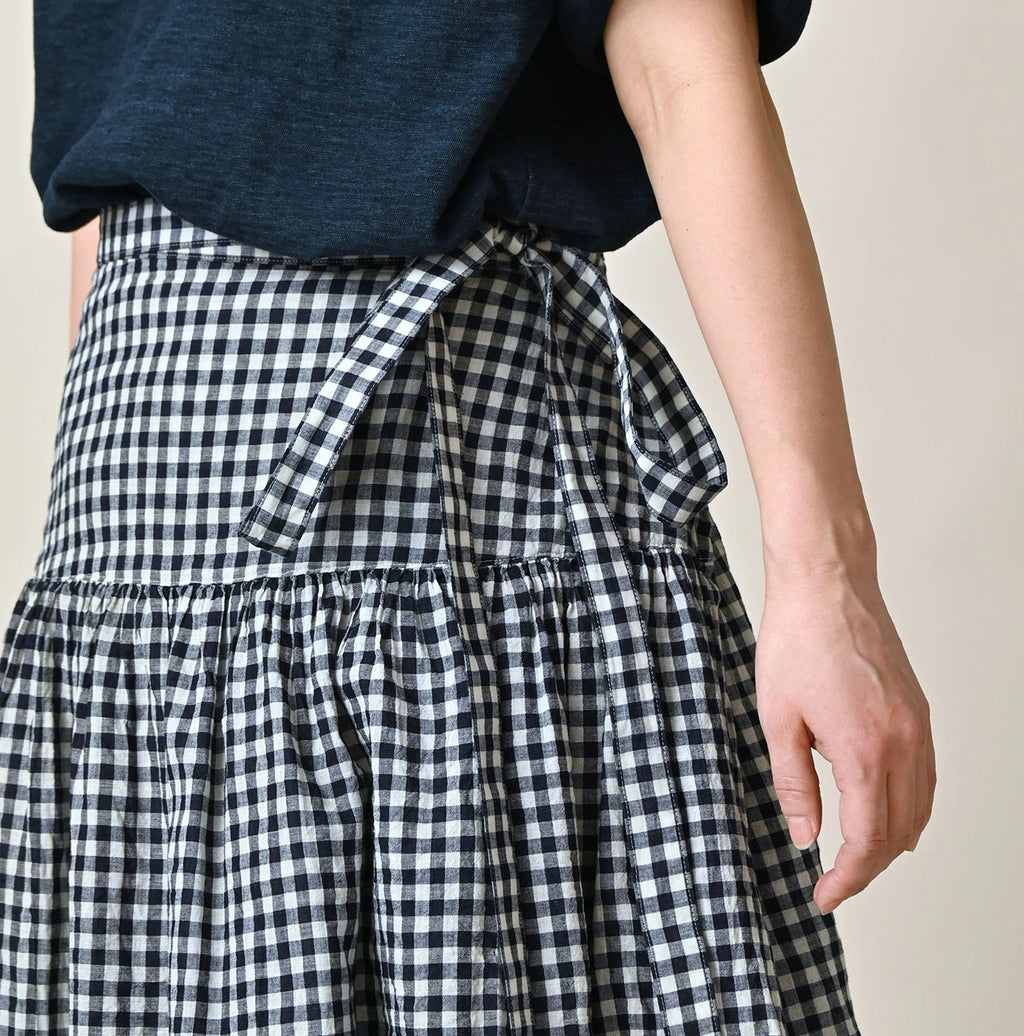 Indigo Gauze Gingham Guruguru Skirt Detail