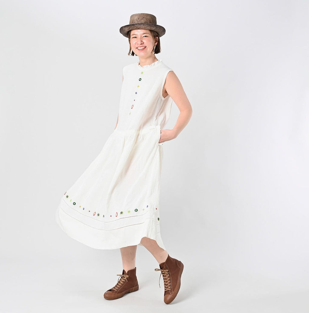 Indian Linen Beads Embroidery Dress Sumi Female Model