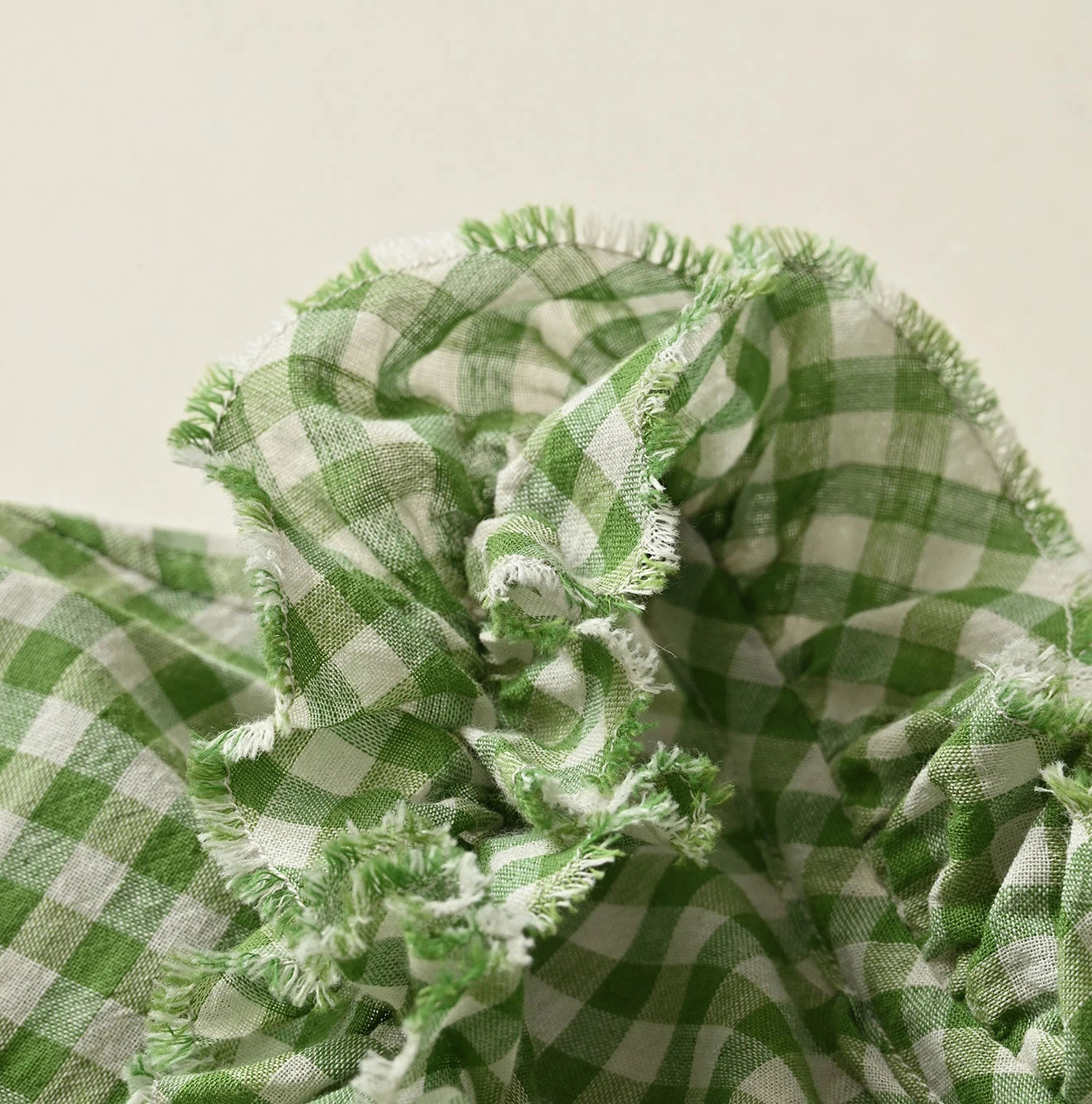 Gauze Gingham Frill Collar Dress Detail