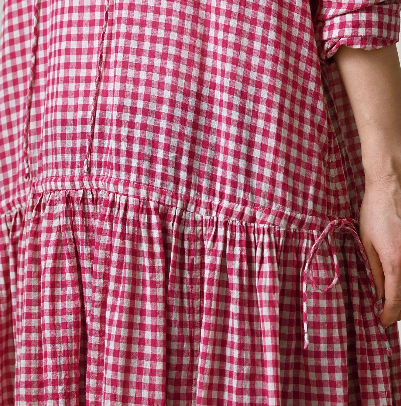 Gauze Gingham Frill Collar Dress Detail