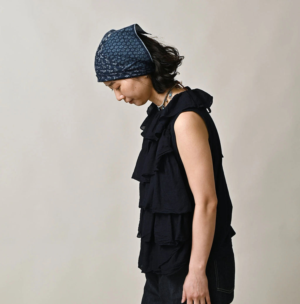 Indigo Tenjiku x Gauze Frill Camisole Female Model