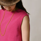 Gauze Urake No Sleeve Top Female Model