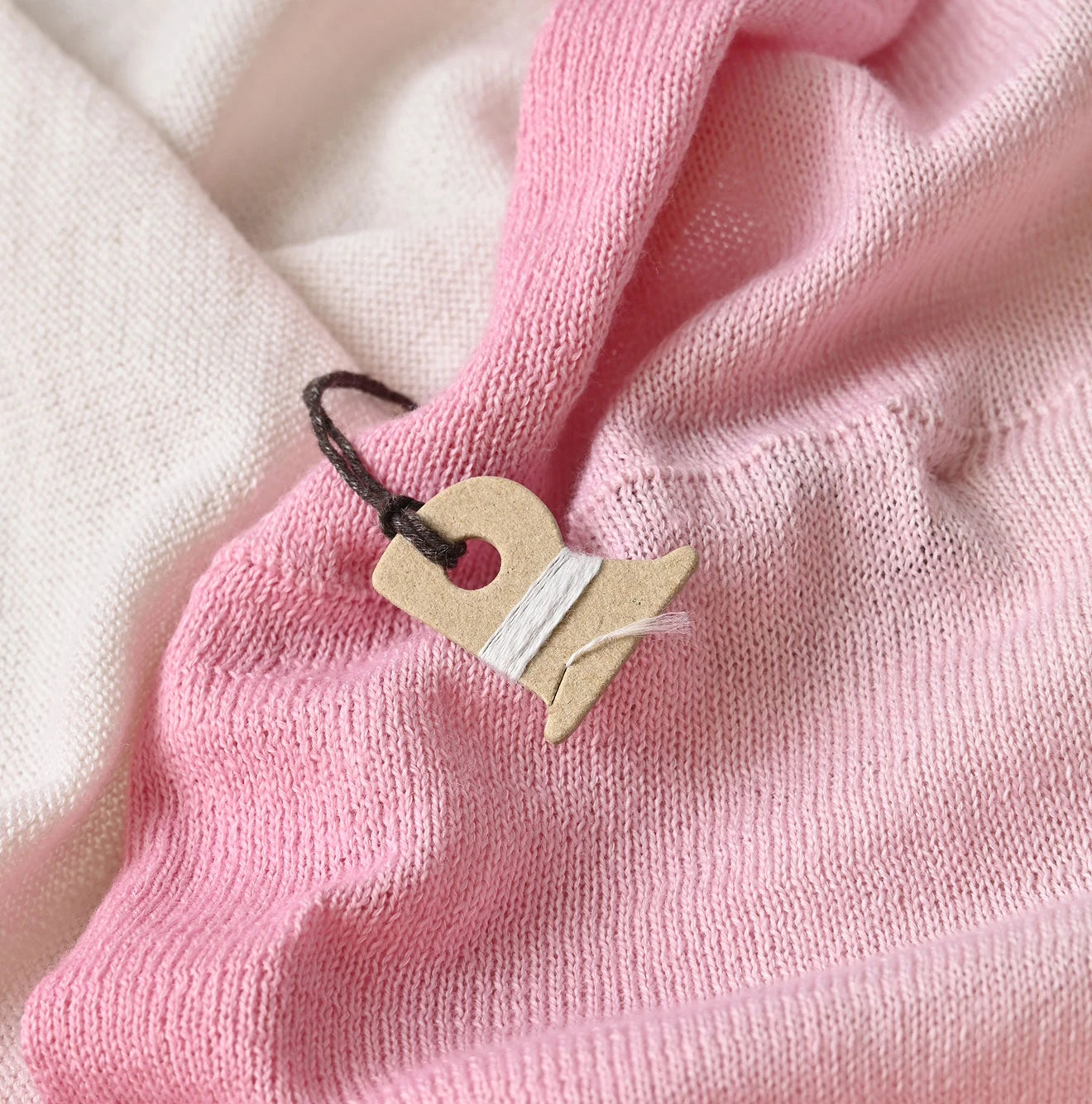 Sakura Gradation Dyed Super Gauze Bolero Detail