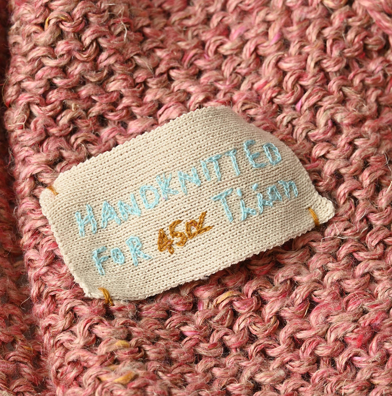 Zakkuri Linen Sweater Detail