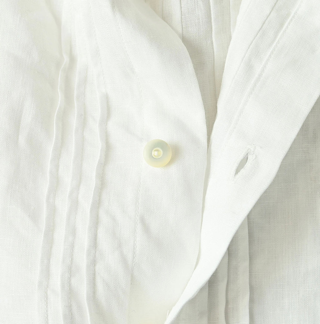 Linen Pintuck Lace Blouse Detail