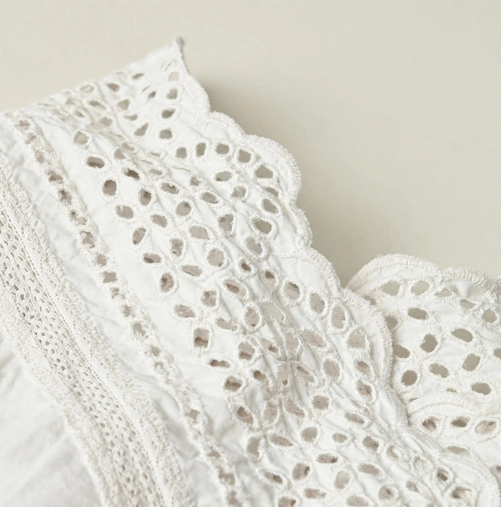 Batiste Cutwork Sleeveless Top Antique Detail