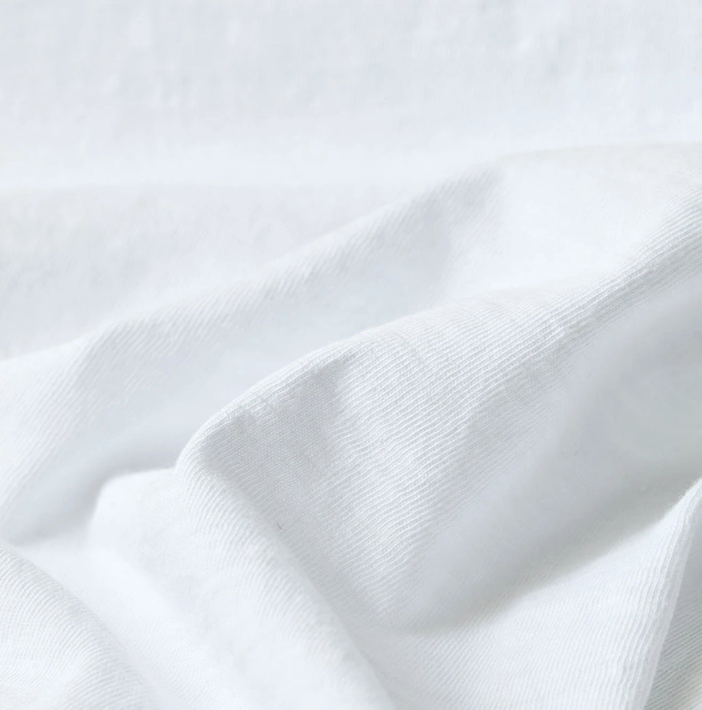 Nasuppie Embroidered 908 T-shirt Detail