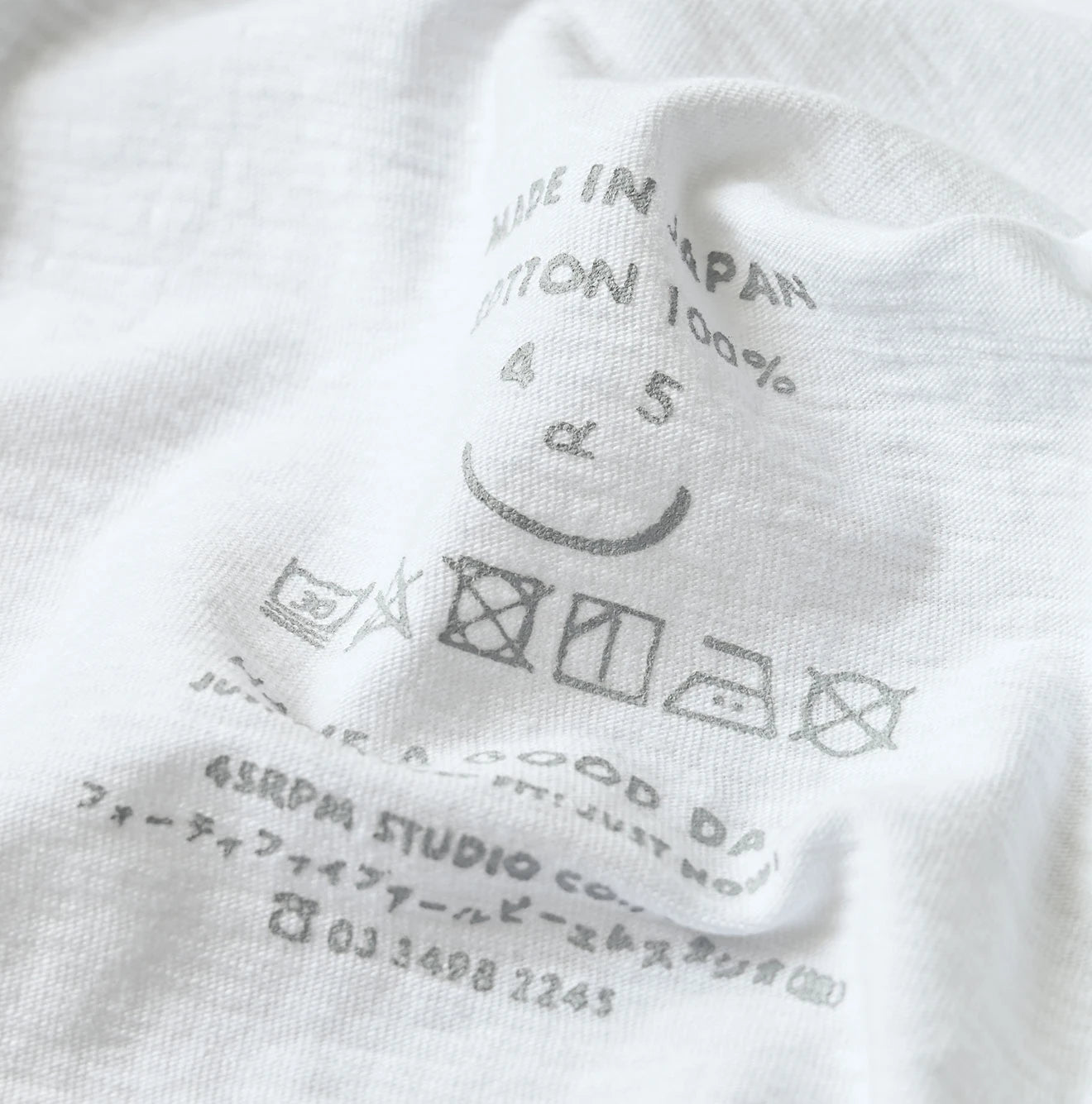 Nasuppie Embroidered 908 T-shirt Detail