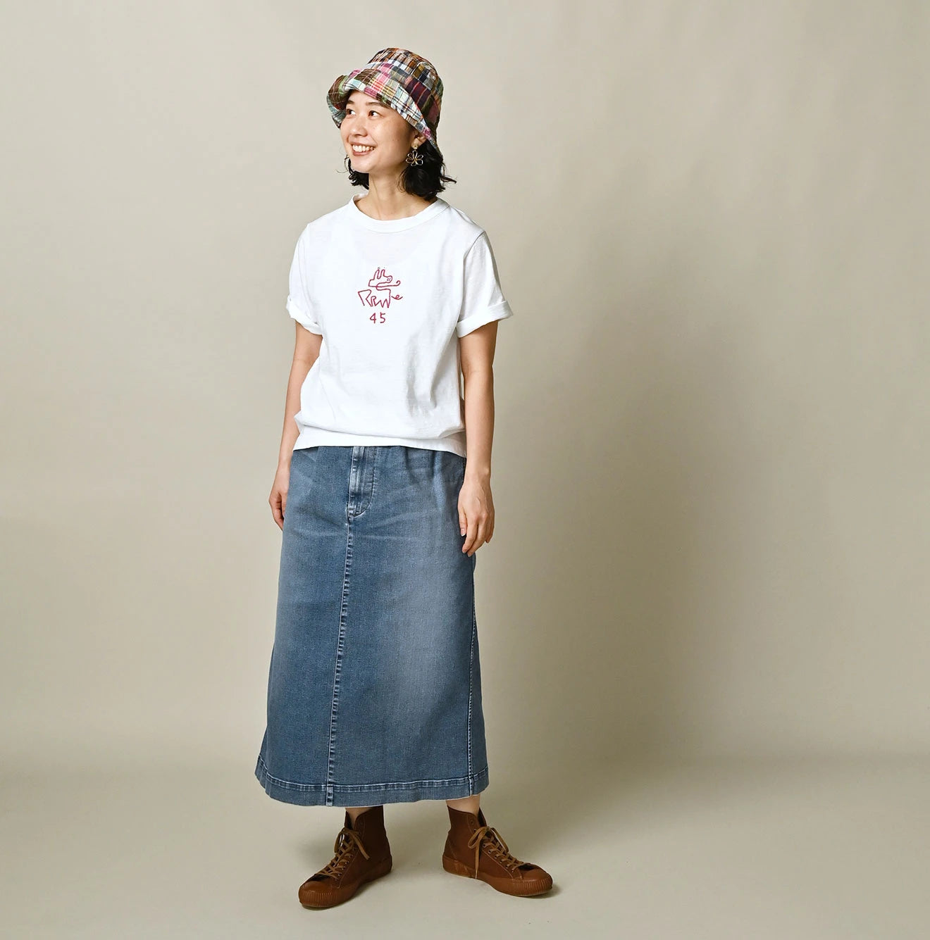 Nasuppie Embroidered 908 T-shirt