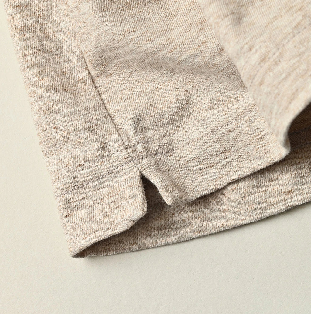 Top Nasuppie Embroidered 908 T-shirt Detail