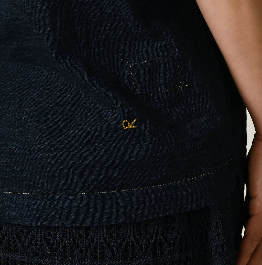 Indigo Nasuppie Embroidered 908 T-shirt Detail