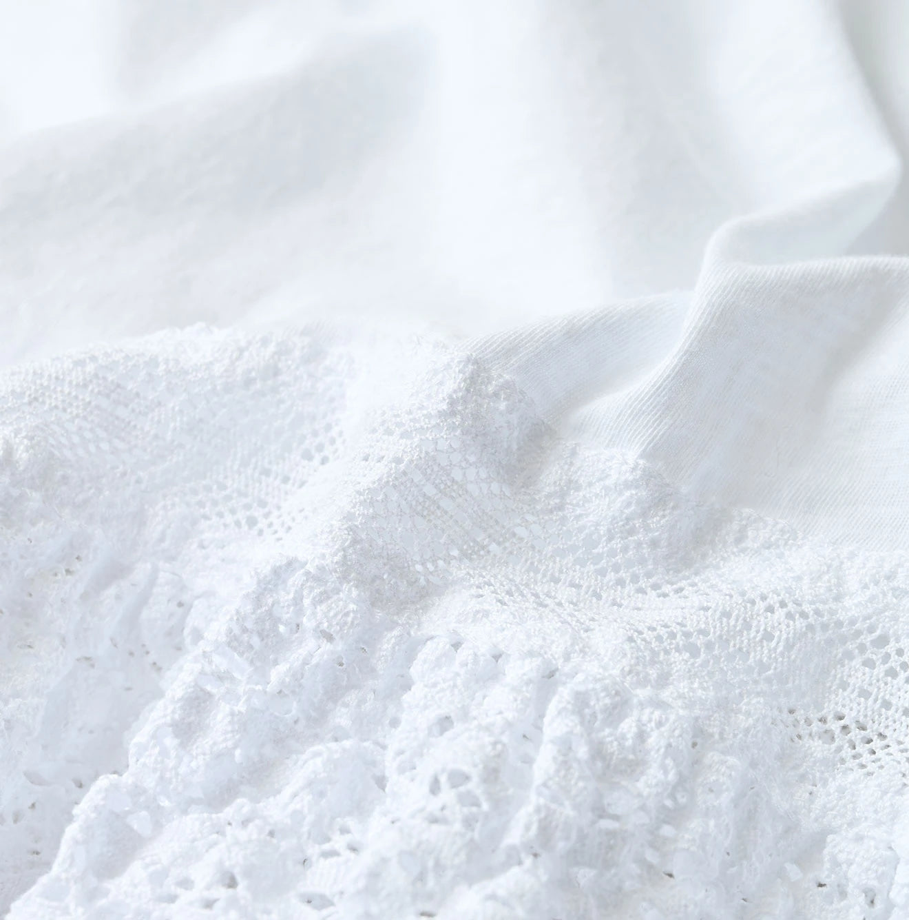 Tenjiku x Lace M Camisole Detail