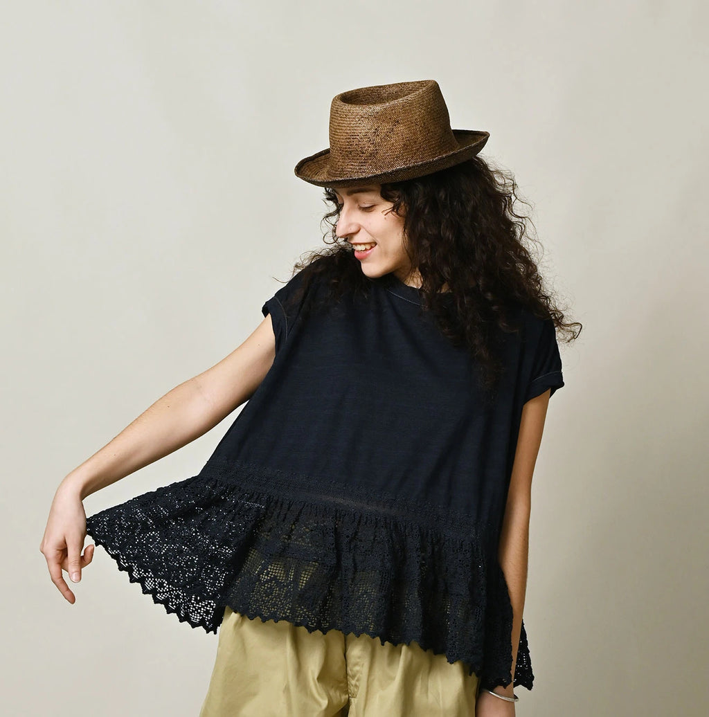Indigo Tenjiku x Lace M Camisole Female Model