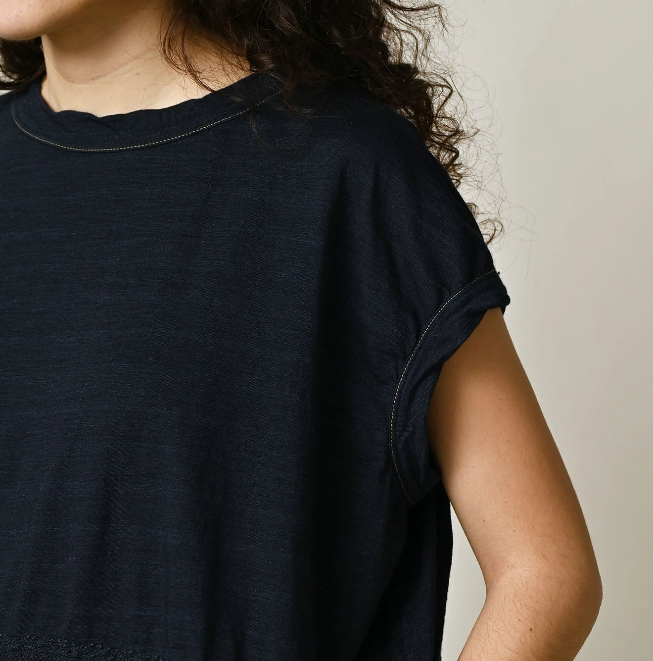 Indigo Tenjiku x Lace M Camisole Detail