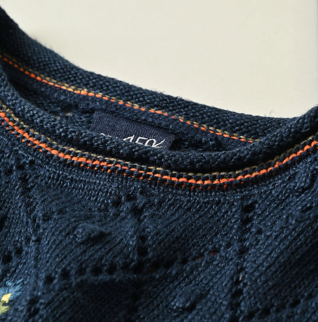Linen Hippie Flower Puff Sweater Detail