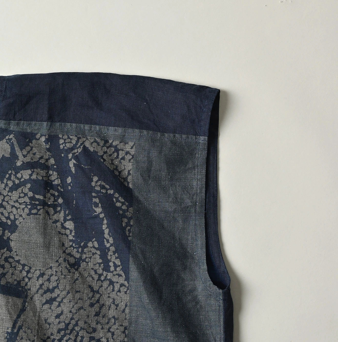 Indigo Picture Book Bandana Blouse
